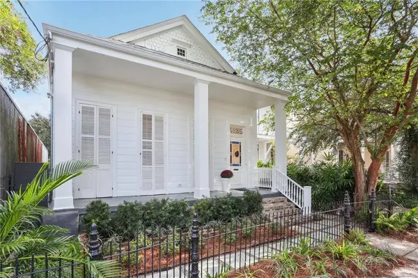 6125 ANNUNCIATION ST, New Orleans, LA 70118