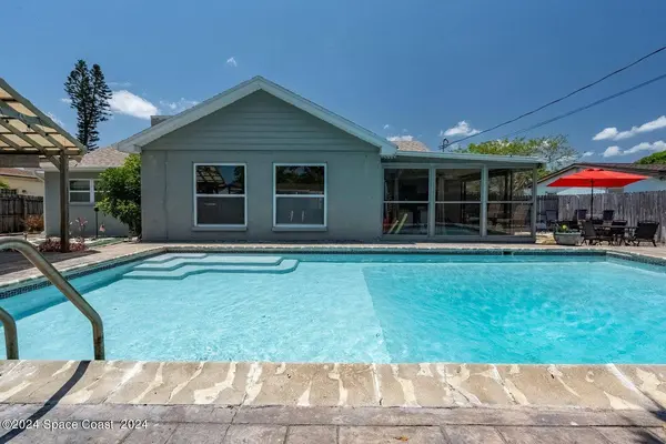 125 Herron DR, Satellite Beach, FL 32937