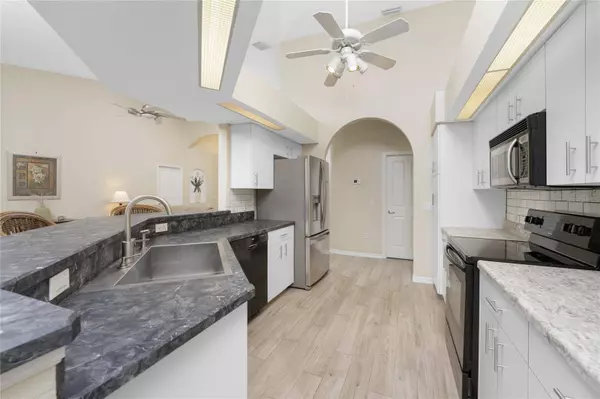 131 BROADMOOR LN, Rotonda West, FL 33947