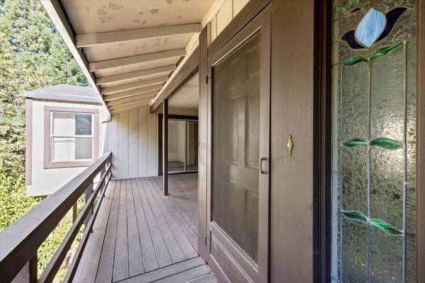 10765 Voyiatzes RD, Auburn, CA 95603