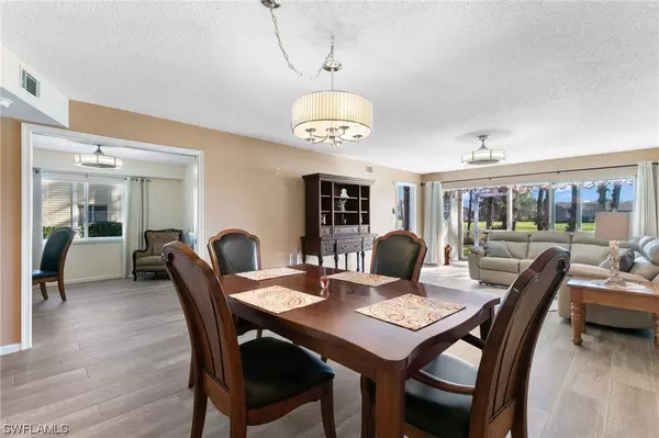 3665 Amberly CIR #B101, Naples, FL 34112