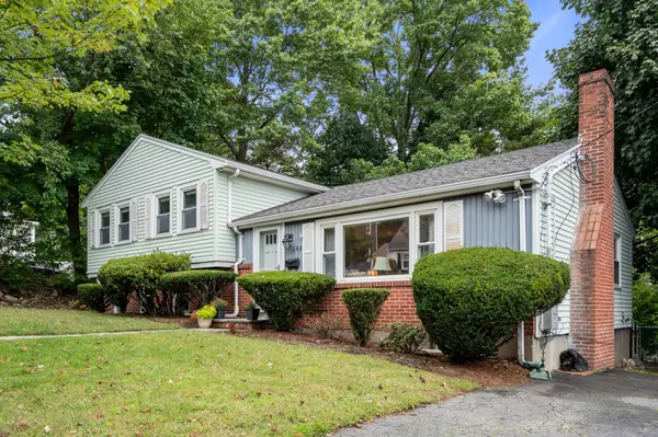 144 Plymouth Ave, Quincy, MA 02169-1116