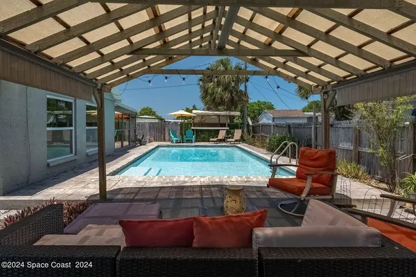 125 Herron DR, Satellite Beach, FL 32937