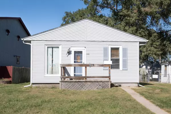 1310 E AVENUE E, Council Bluffs, IA 51501