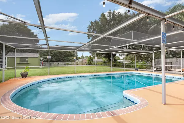 1710 E Carriage DR, Titusville, FL 32796