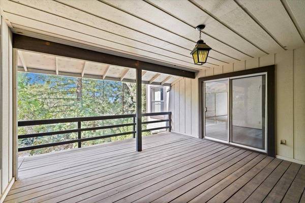 10765 Voyiatzes RD, Auburn, CA 95603