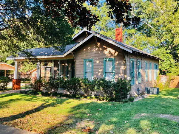 404 Court St., Hattiesburg, MS 39401