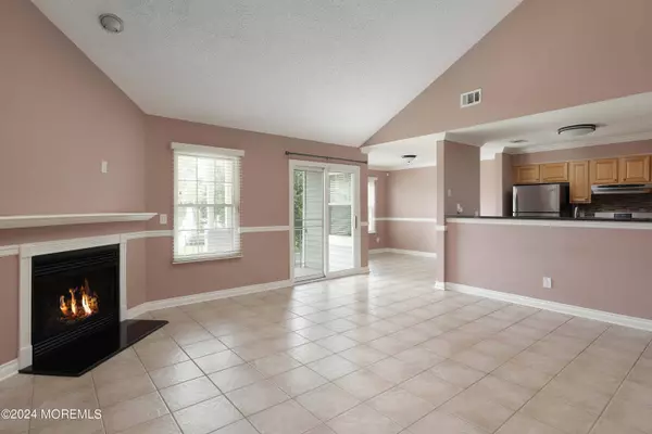 1115 Waters Edge Drive, Toms River, NJ 08753