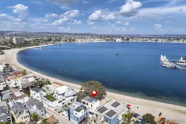 837 Salem Court, San Diego, CA 92109