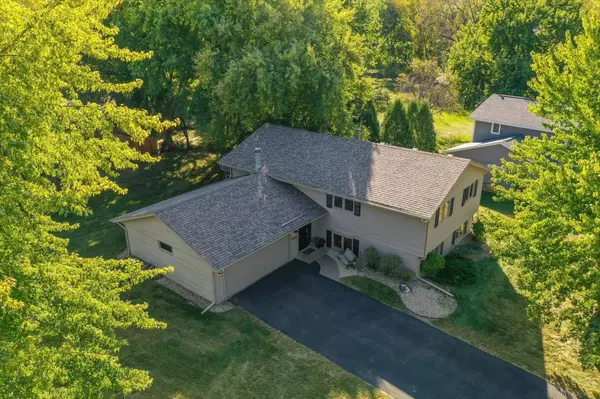 3205 E 125th ST, Burnsville, MN 55337