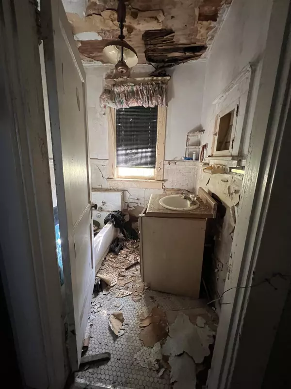 1402 TUTWILER AVE, Memphis, TN 38107