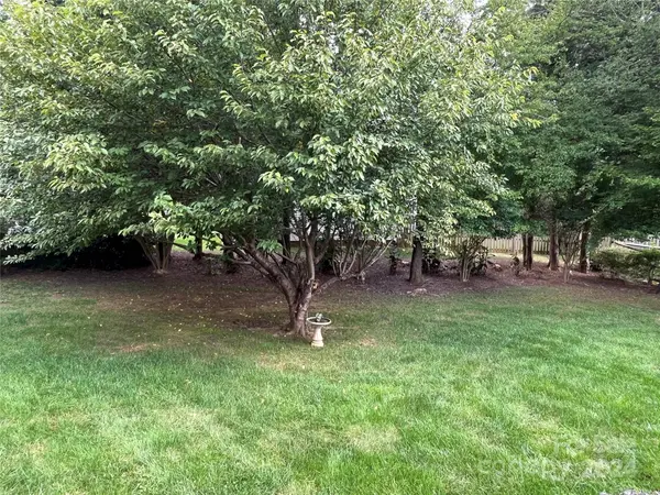 232 Fox Hollow RD, Mooresville, NC 28117