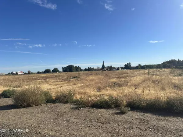 NKA Branch Rd, Toppenish, WA 98948