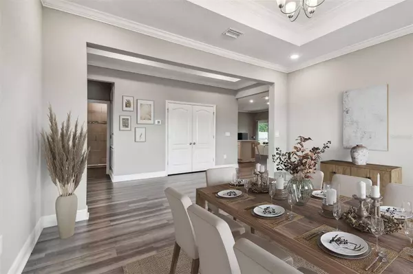 10423 CRESTVIEW HEIGHTS AVE, Thonotosassa, FL 33592