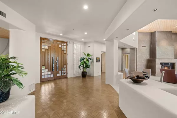 10040 E Happy Valley Road #301, Scottsdale, AZ 85255