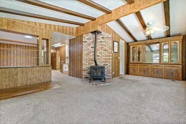 7352 White Fir LN, Smartsville, CA 95977