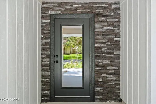 1918 Mango Tree DR, Edgewater, FL 32141