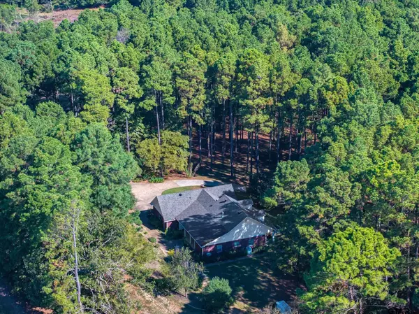 8835 FM 2064, Troup, TX 75789