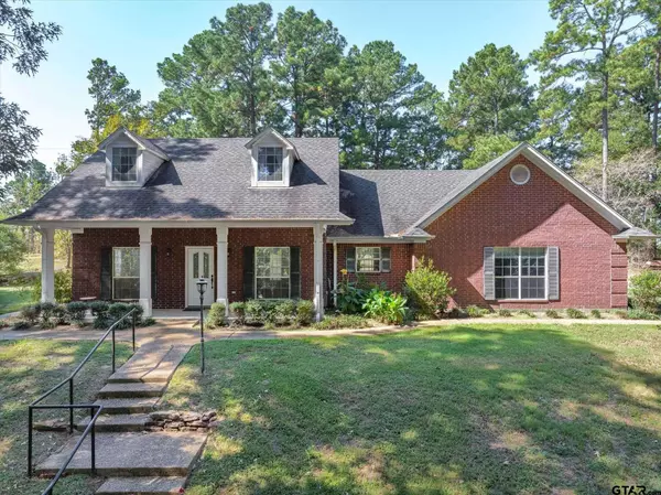 8835 FM 2064, Troup, TX 75789