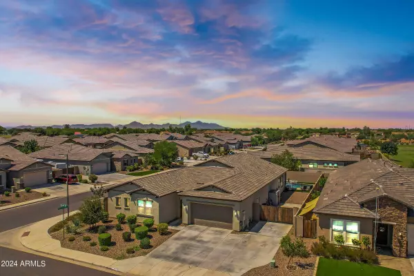 40548 N Barred Place, San Tan Valley, AZ 85140