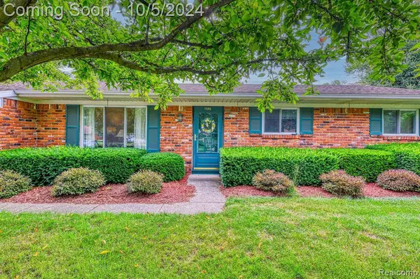 7592 VERNA Drive, Lambertville, MI 48144