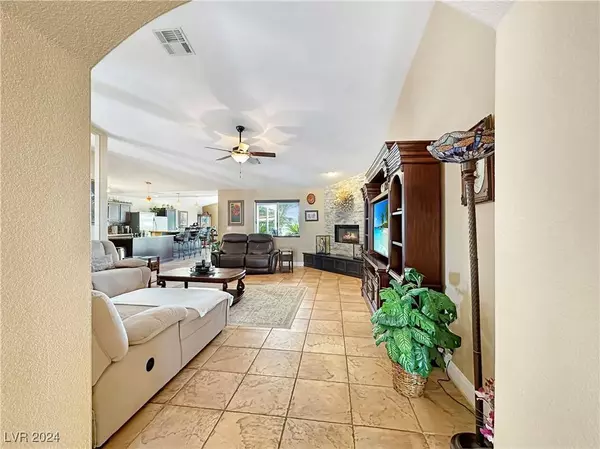 543 Goldhill Road, Henderson, NV 89074