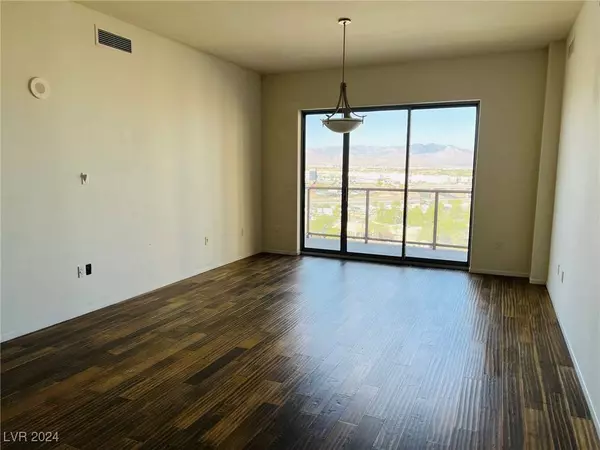 8255 LAS VEGAS Boulevard #1318, Las Vegas, NV 89123