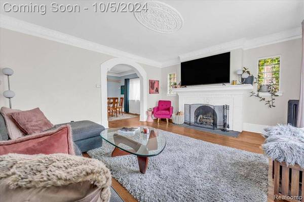 17560 STOEPEL Street, Detroit, MI 48221