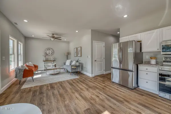 721 Maple AVE, Erwin, TN 37650