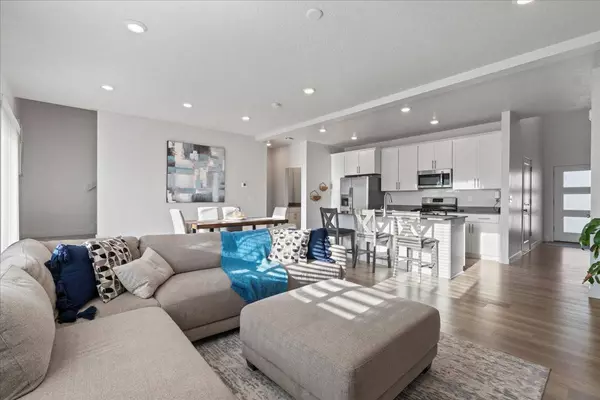 2027 N Chianti St, Saratoga Springs, UT 84045