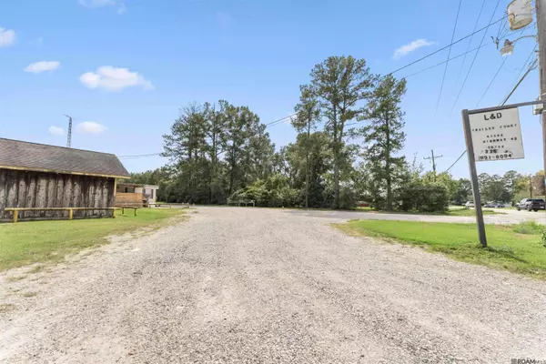 41149 HIGHWAY 42 Highway, Prairieville, LA 70769