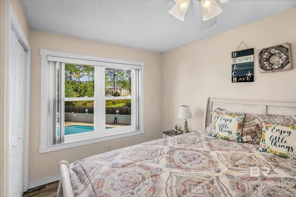 2200 W 2nd Street #D-202, Gulf Shores, AL 36542