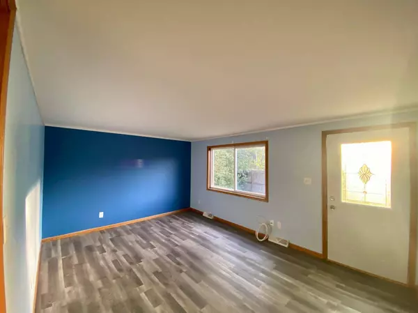 790 90th AVE NW, Coon Rapids, MN 55433