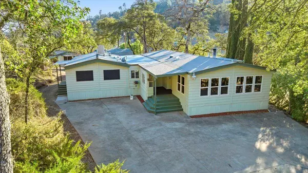 7352 White Fir LN, Smartsville, CA 95977