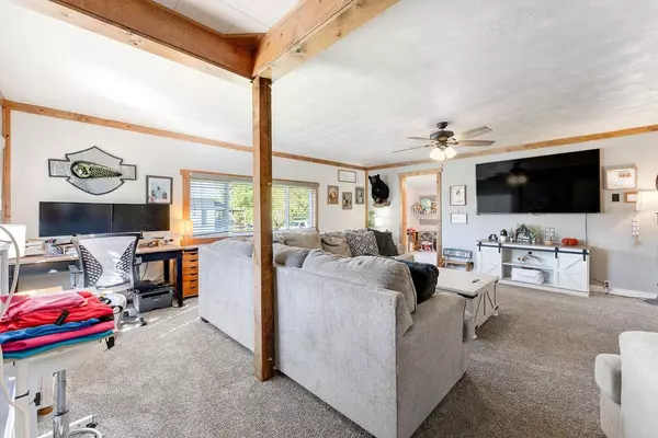 110 Pine Street, La Valle, WI 53941