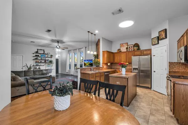 125 Meadow Lark Lane, Anna, TX 75409