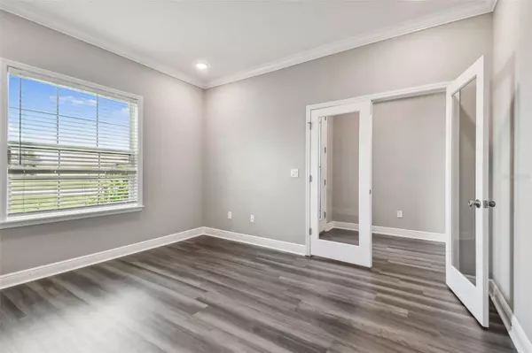 10423 CRESTVIEW HEIGHTS AVE, Thonotosassa, FL 33592