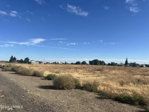 NKA Branch Rd, Toppenish, WA 98948