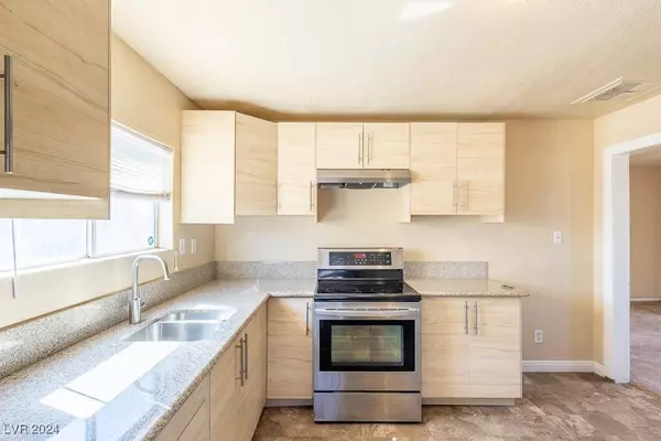 1800 Cedar Avenue, Las Vegas, NV 89101