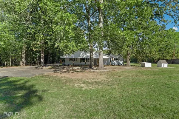 1110 Chipper Lane, Keithville, LA 71047