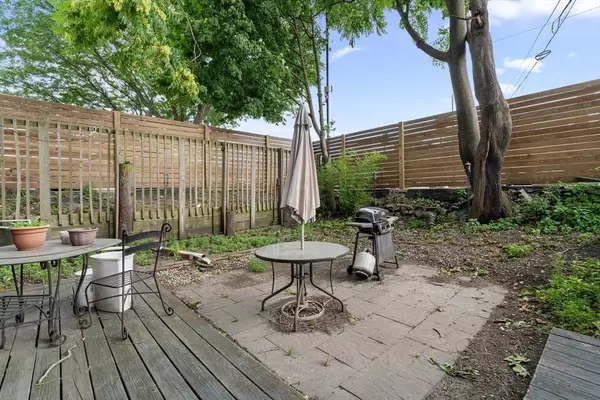 59 W 7th St #2, Boston, MA 02127