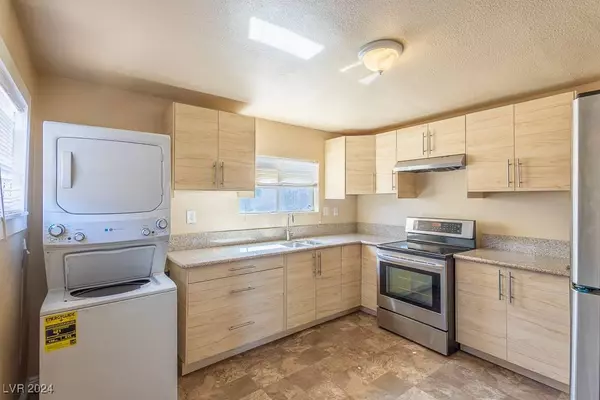 1800 Cedar Avenue, Las Vegas, NV 89101