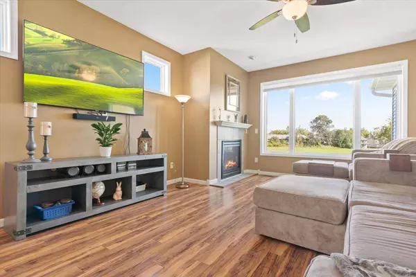 23083 Eidelweiss ST NW, Saint Francis, MN 55070