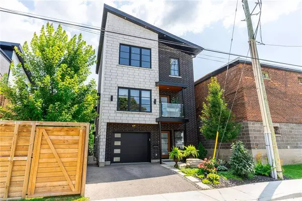 46 JARVIS Street, Brantford, ON N3T 4A8