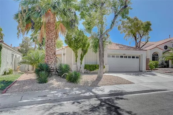 8229 Dolphin Bay Court, Las Vegas, NV 89128