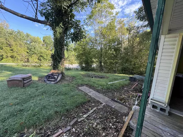 525 Saint Louis Avenue, Cannelton, IN 47586