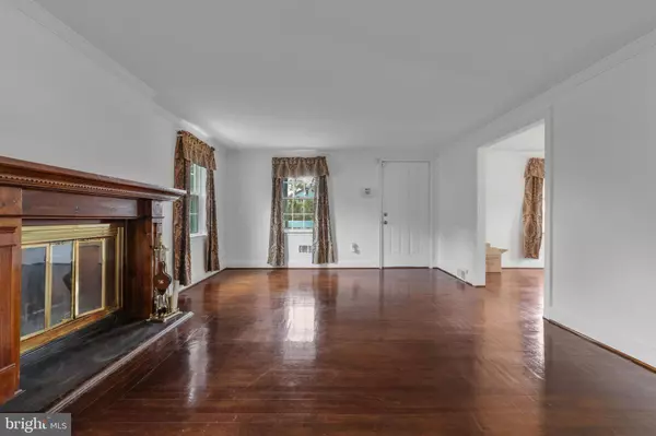 3198 FREEMANSBURG AVE, Easton, PA 18045