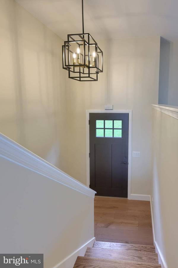 5922 DAIRY RD, Red Lion, PA 17356