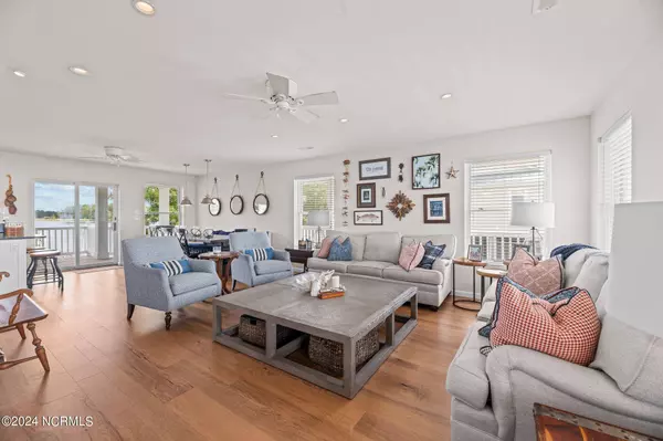 3718 Janiero RD, Arapahoe, NC 28510