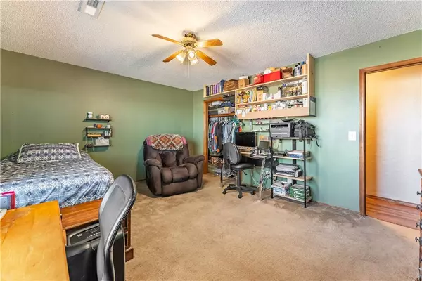 2724 W Quail Dr, Fayetteville, AR 72704